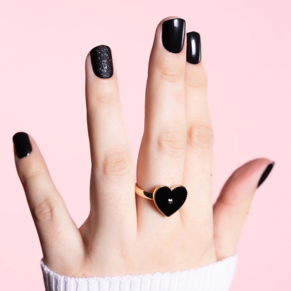 Red Aspen Nail Dashes - Ali’s Black Tie Affair -  Press-On Nails